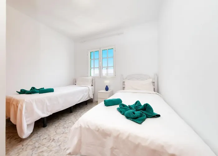 Marysol 5 Terrace With Sea Views, Close To The Sea *